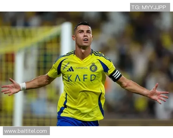 足球明星48岁豪饮引发热议网友纷纷猜测其生活状态与职业生涯影响 足球明星48岁豪饮引发热议网友纷纷猜测其生活状态与职业生涯影响